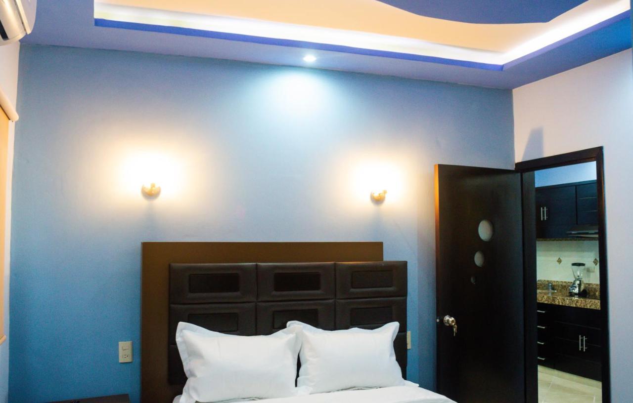 Apartamentos Michael Паленке Екстериор снимка